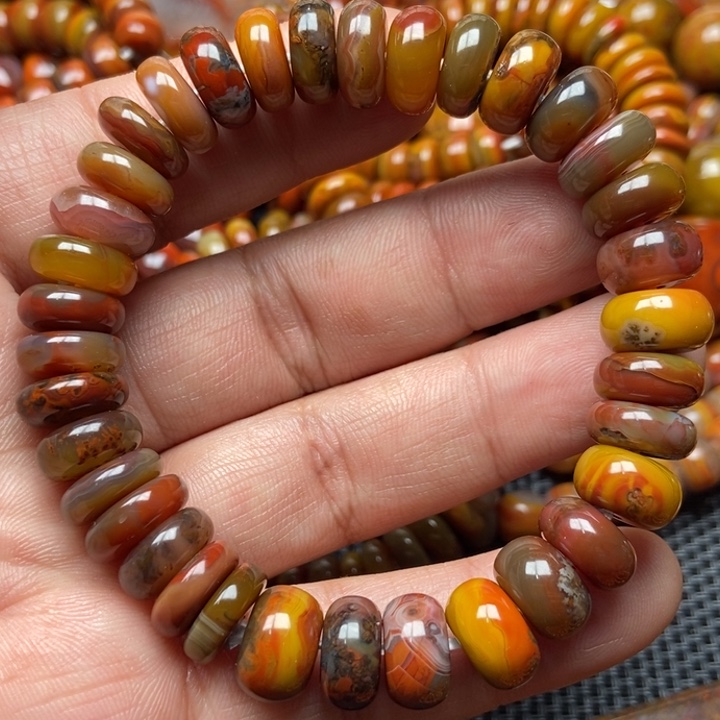 玛瑙/玉髓手串未镶嵌