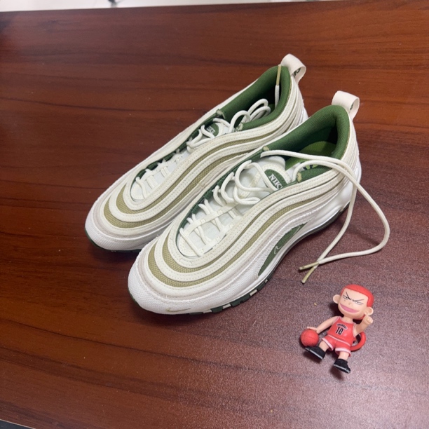 99新 NIKE/耐克 max复古跑鞋白绿40.5码/包正品已洗护消毒