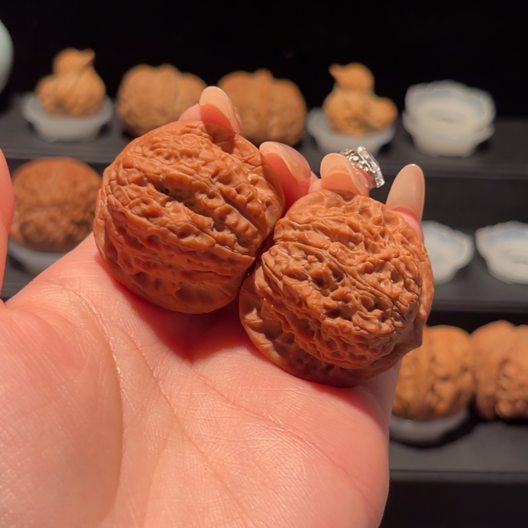 王***权血麒麟，35➕，全品，货头