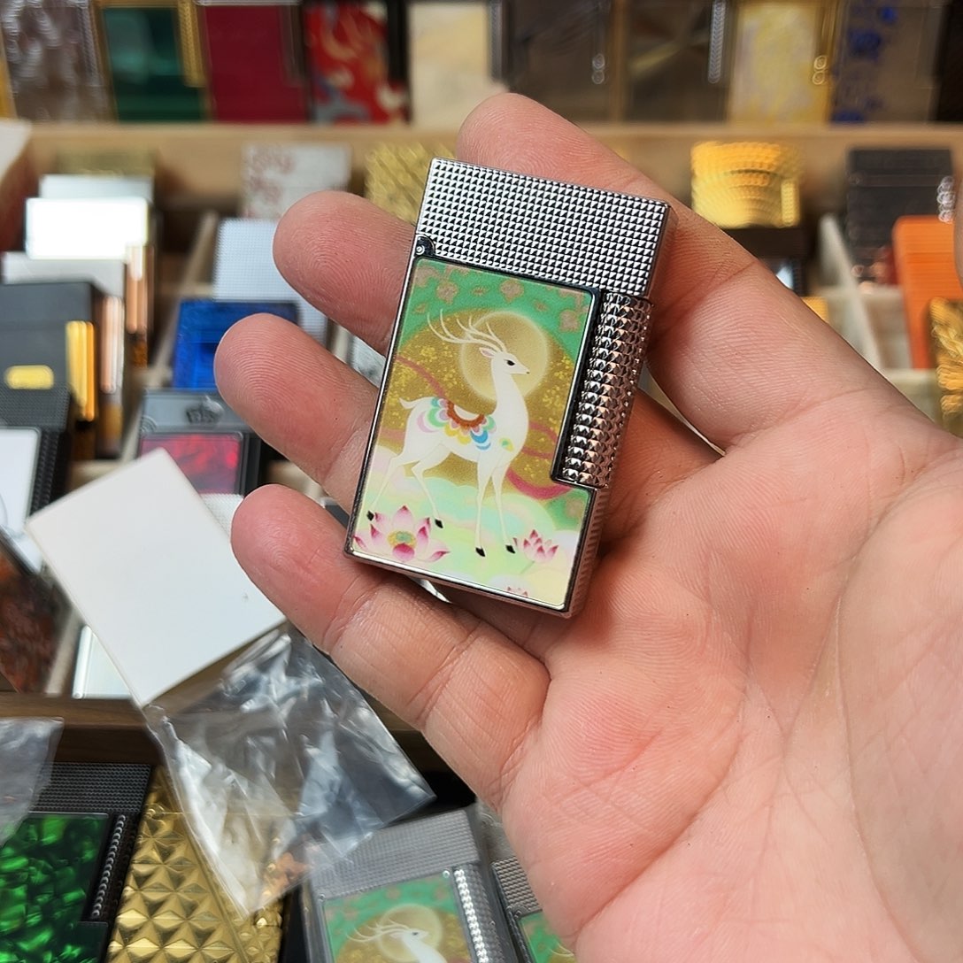 纯铜卡路蓝宝石九色鹿
