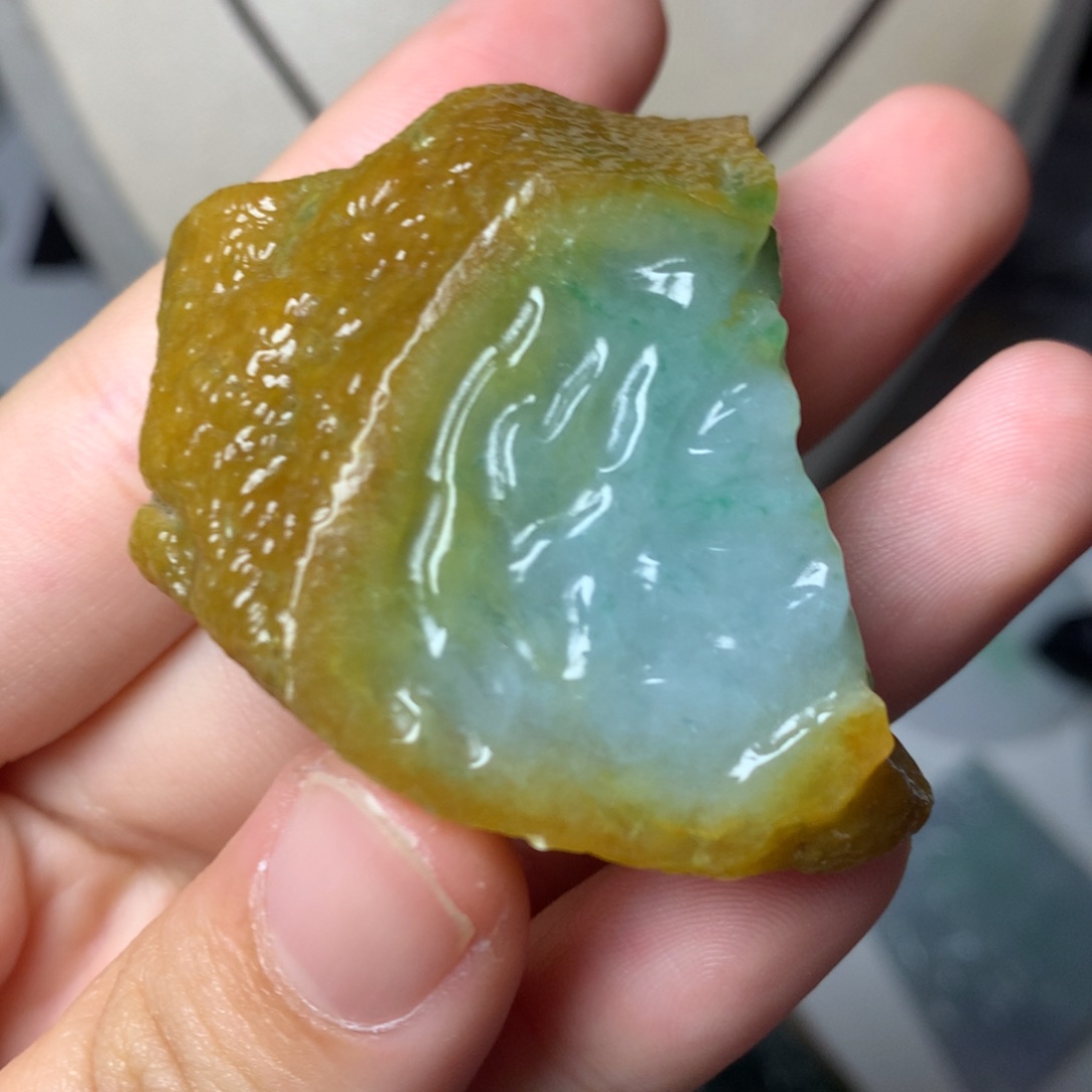 翡翠未镶嵌颈饰吊坠