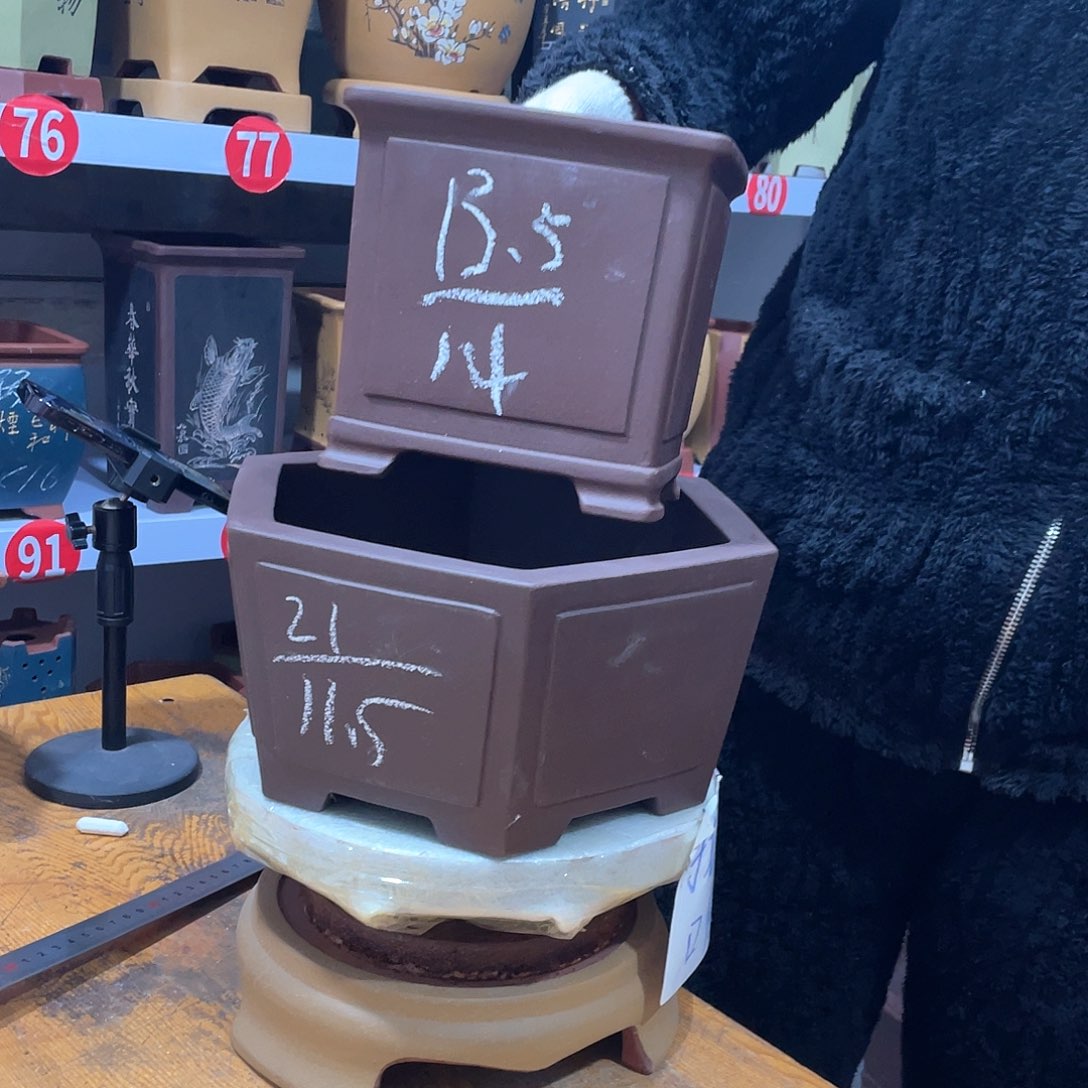 紫砂你****儿天心紫砂手工花盆