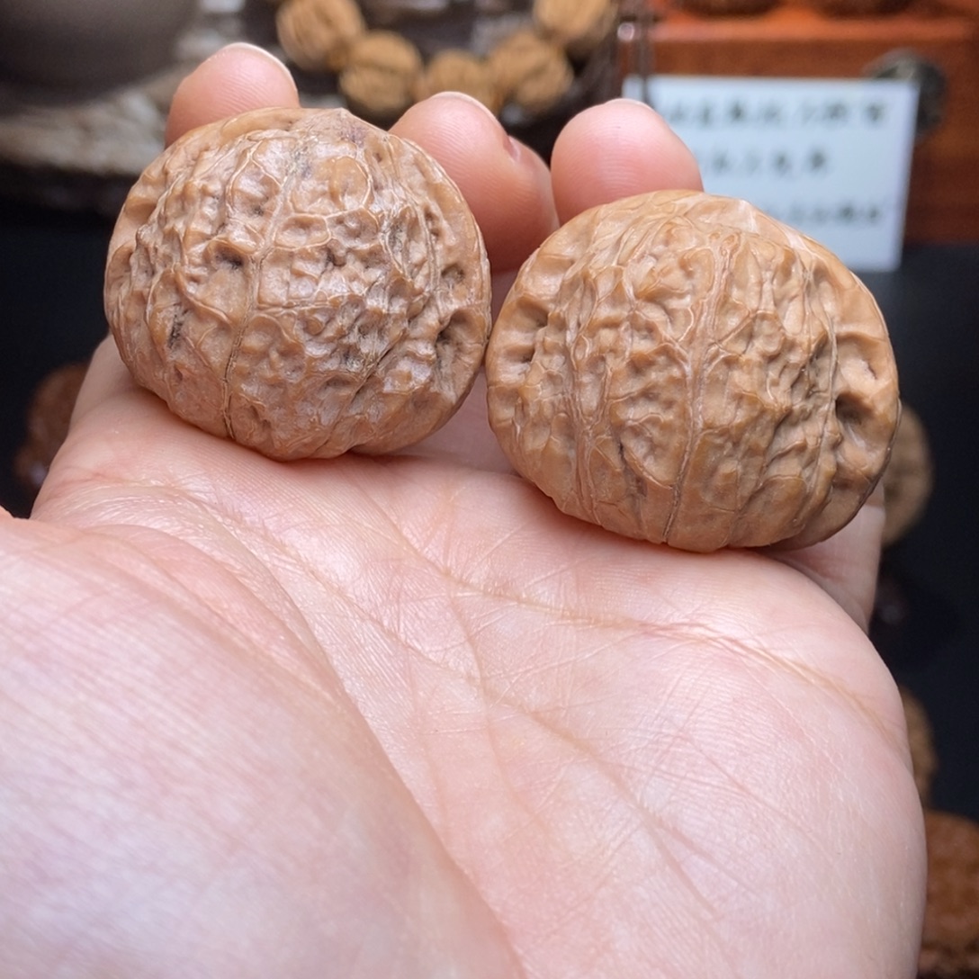 文玩核桃吊坠38尺全品高桩南瓜墩