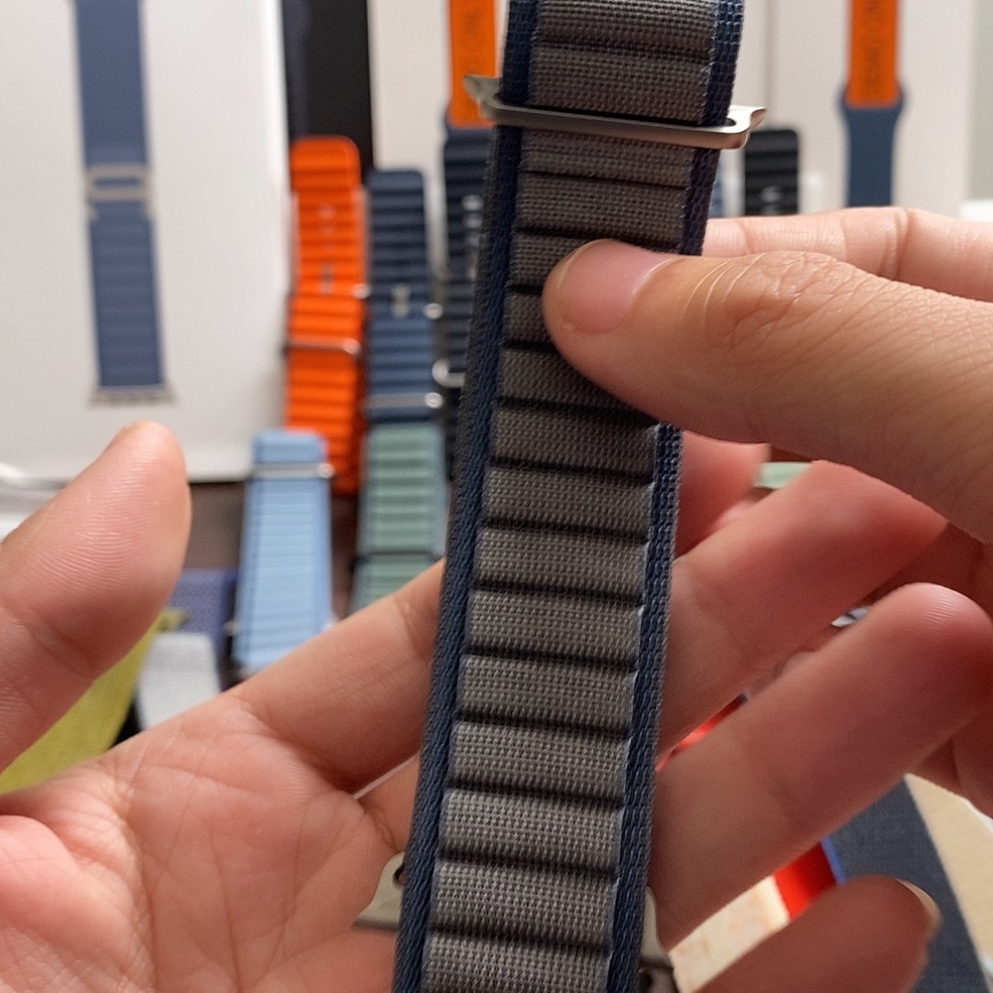 V***）99新95新二代蓝灰色高山L码