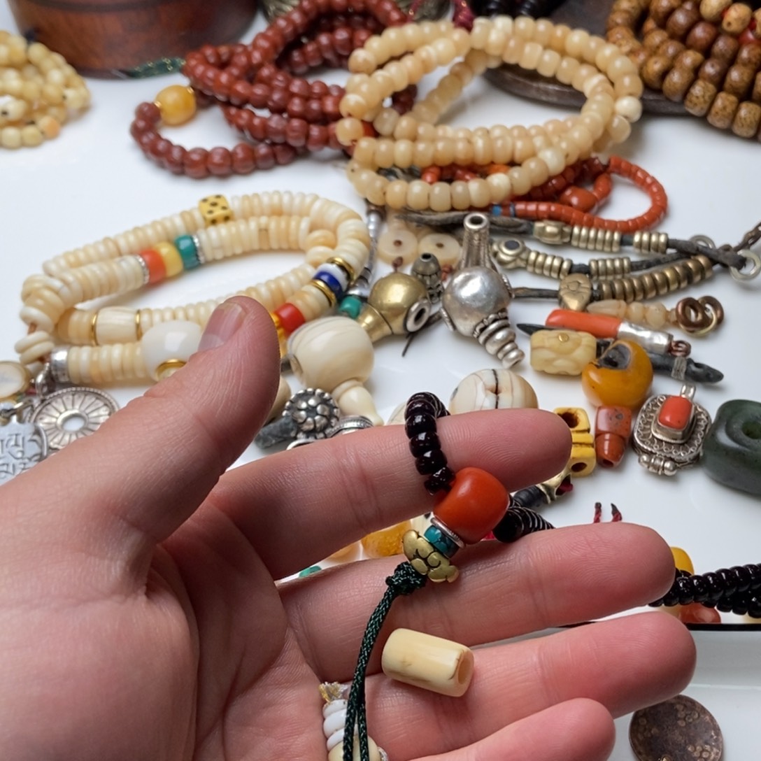 阿***猫树脂制品藏传精品小元素的话说