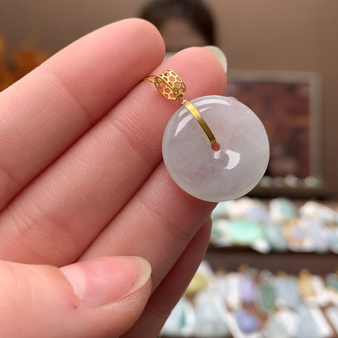 翡翠吊坠(不含链)18K金镶嵌