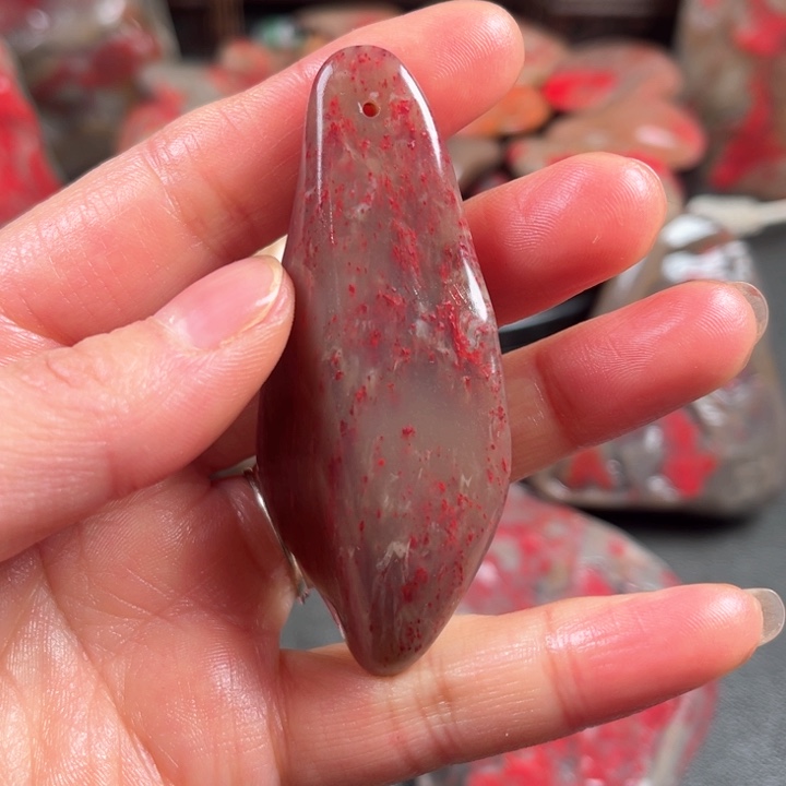 昌化鸡血石昌化鸡血石原石