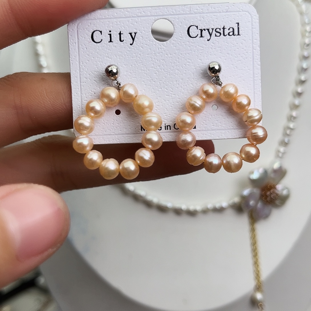 未镶嵌颈饰淡水珍珠