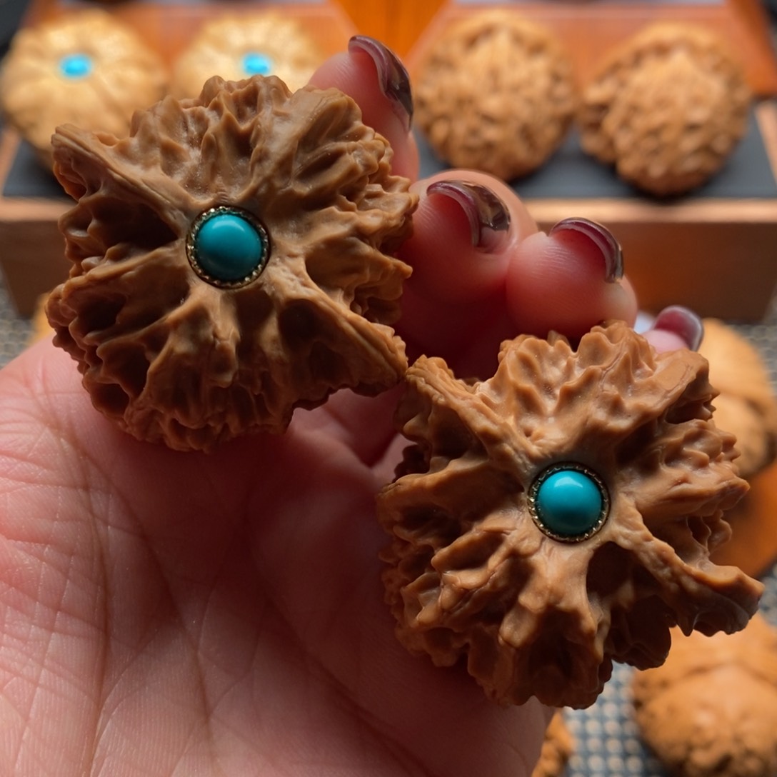 文玩核桃把件42尺寸苹果园狮子头