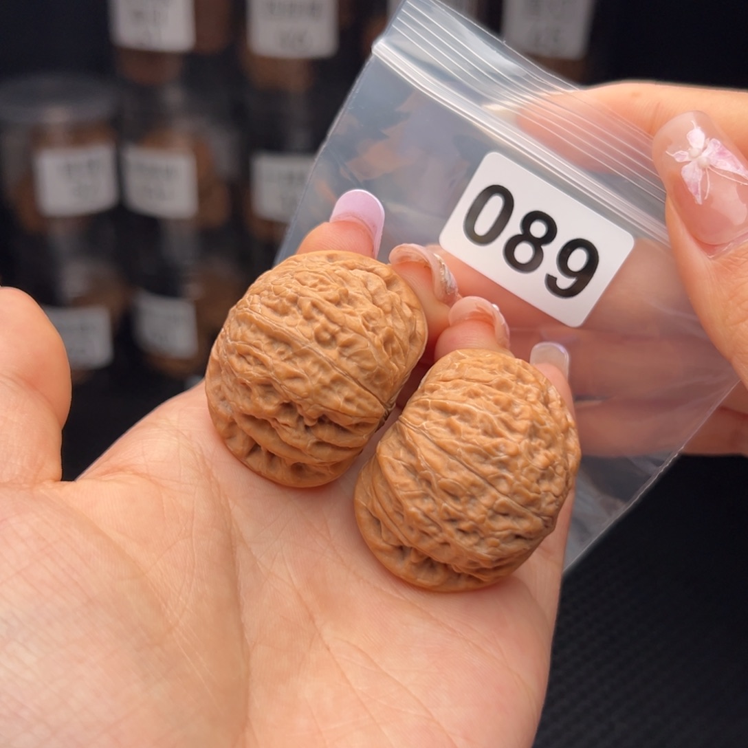 你***人文玩核桃吊坠铁锤