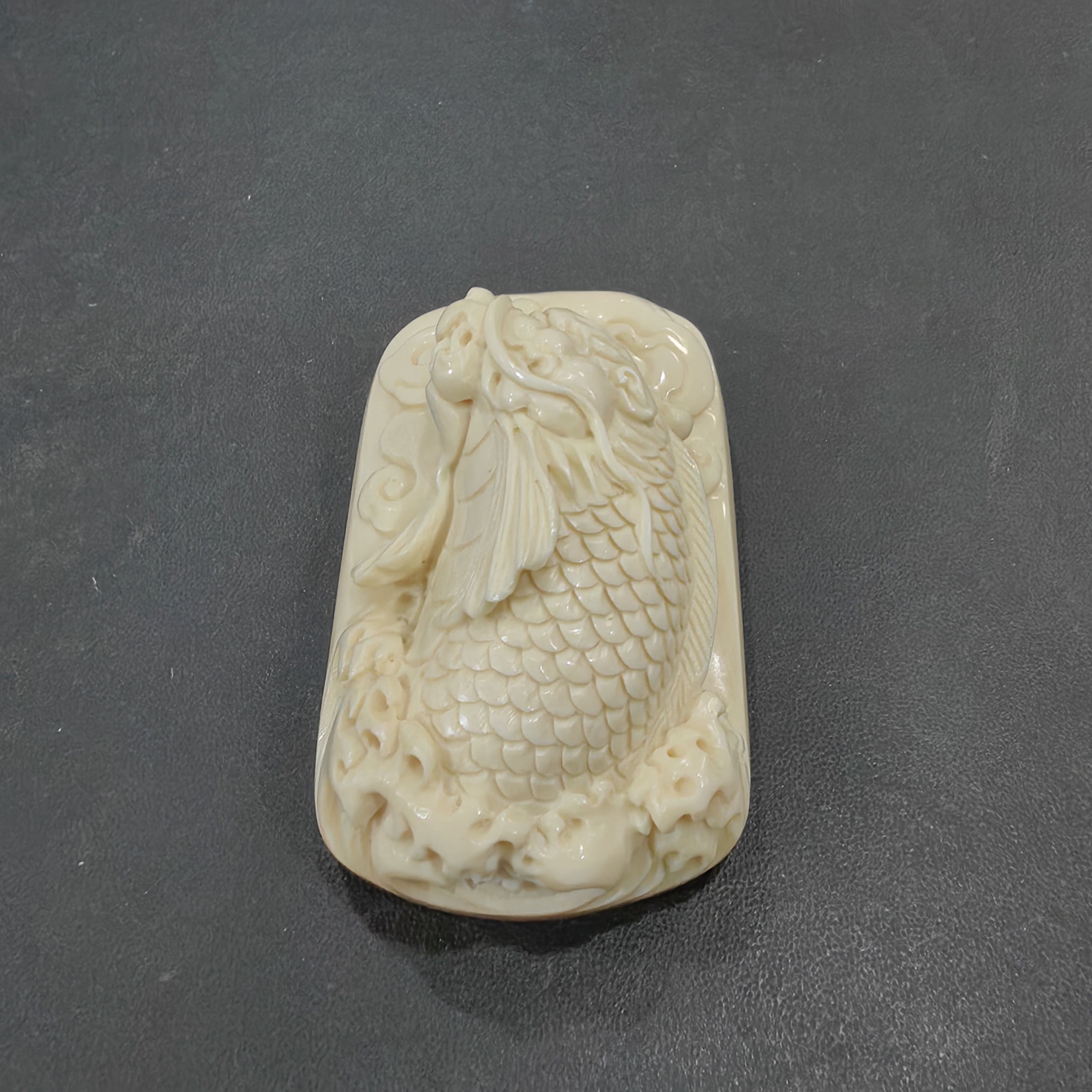 猛犸约57.7克雕刻件ZL2241