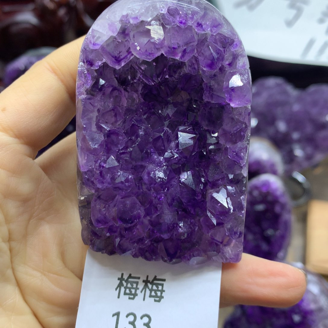 紫晶大型摆件（非配饰）未镶嵌