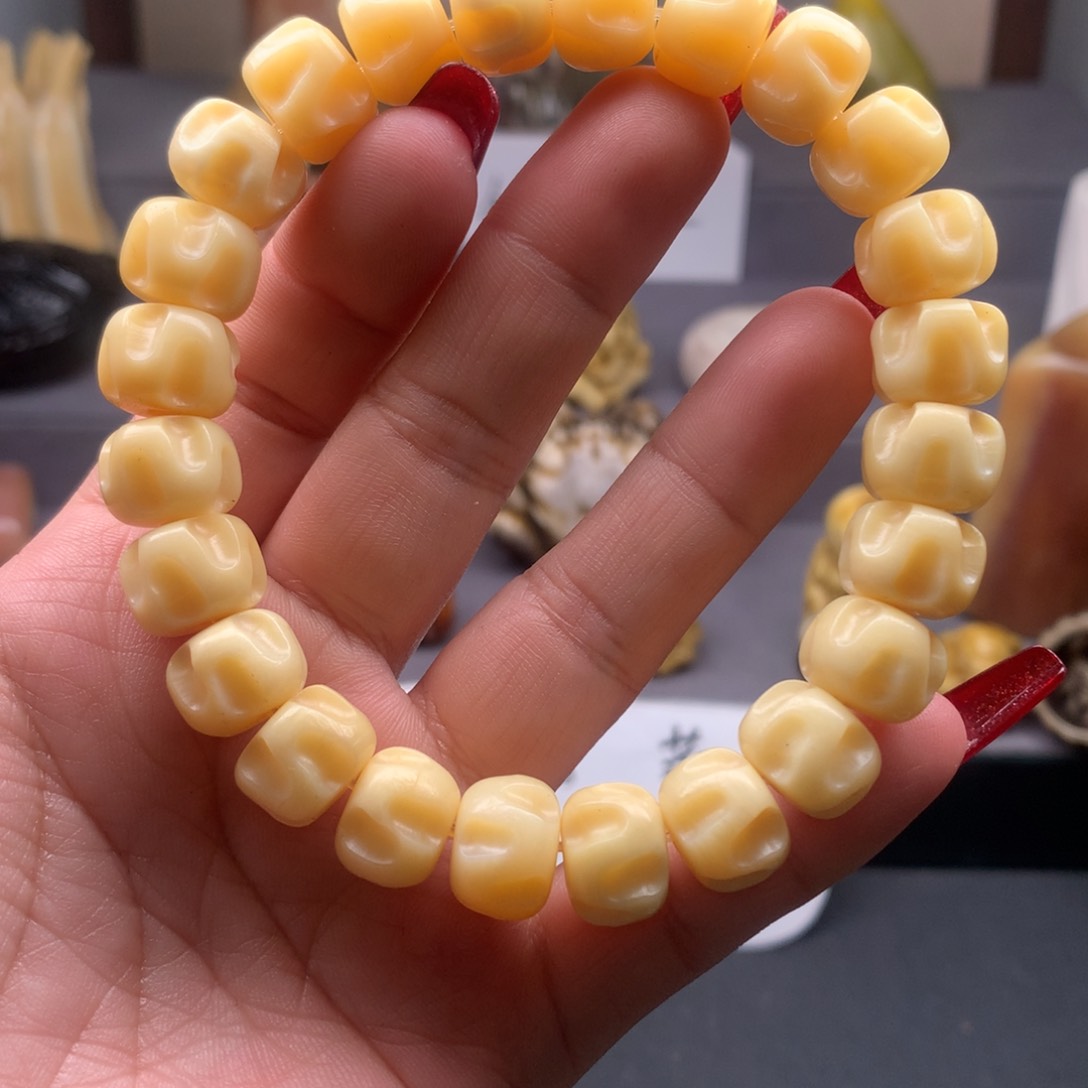 驼骨把件好看又好玩