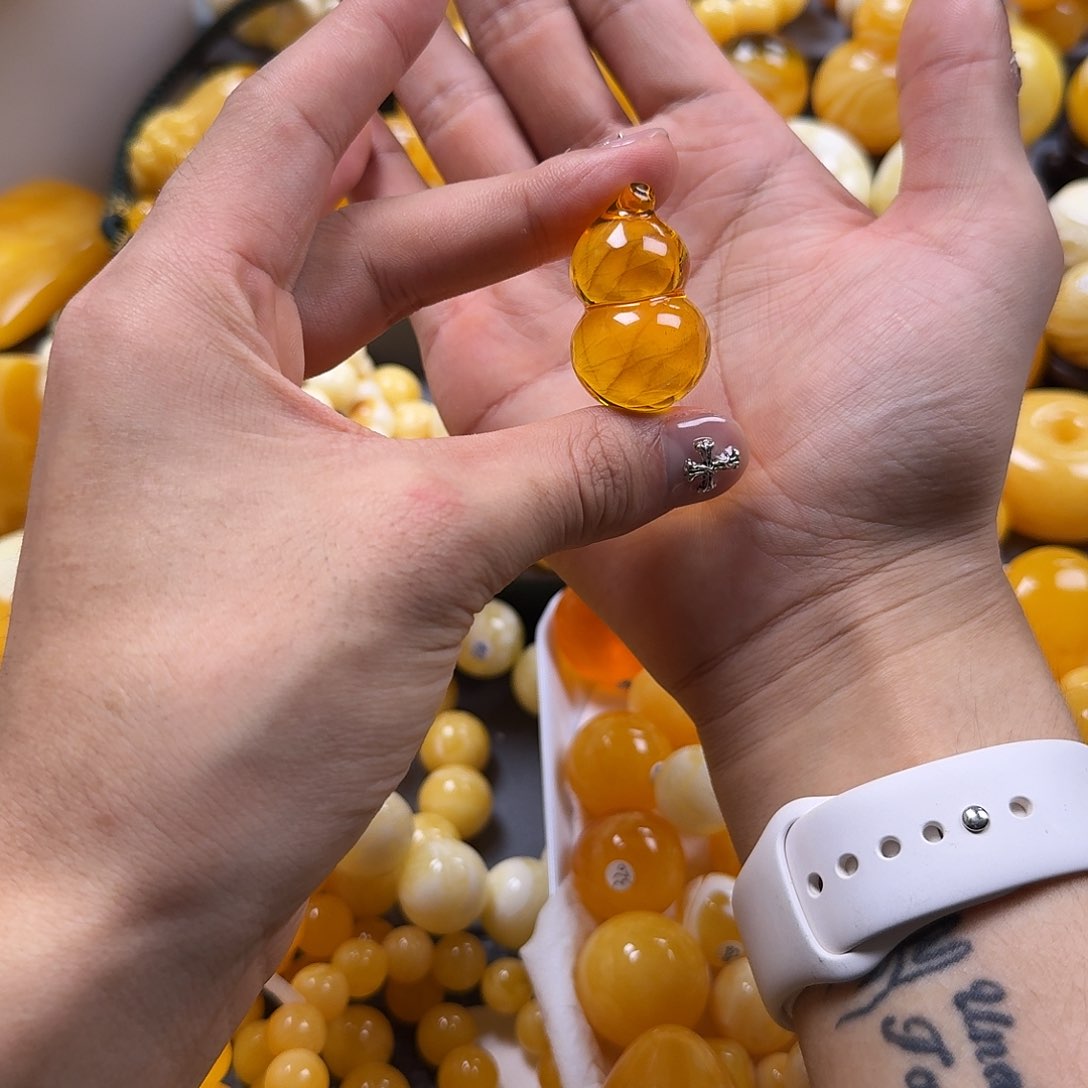 蜜蜡珠宝奇石未镶嵌葫芦