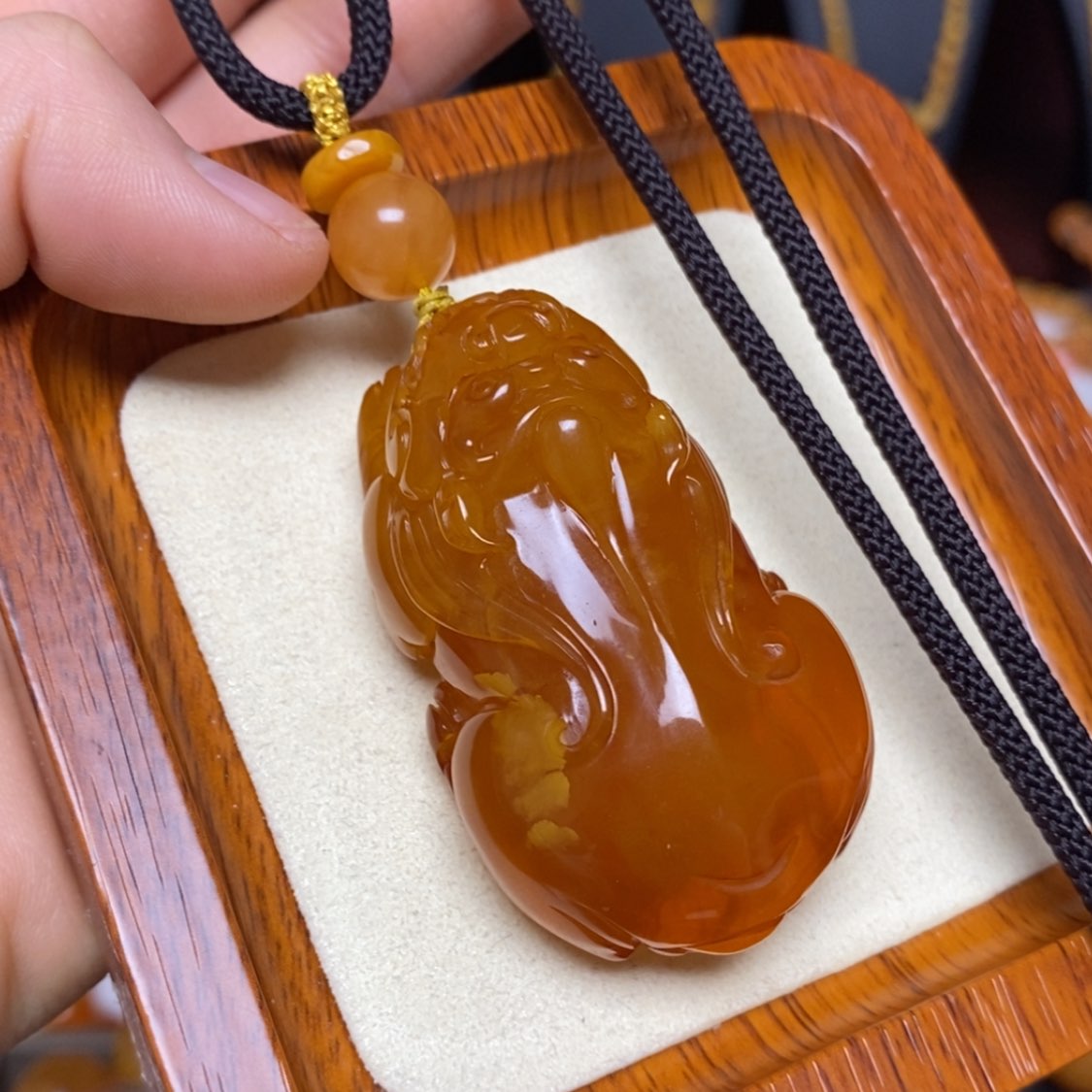 【闪购商品】蜜蜡颈饰未镶嵌项链