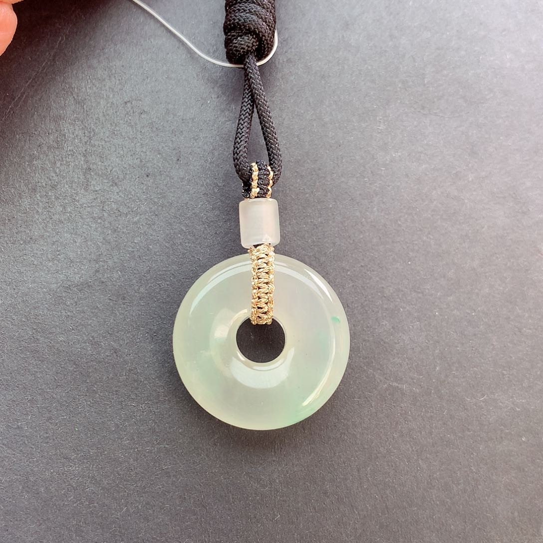 石英质玉吊坠(不含链)未镶嵌