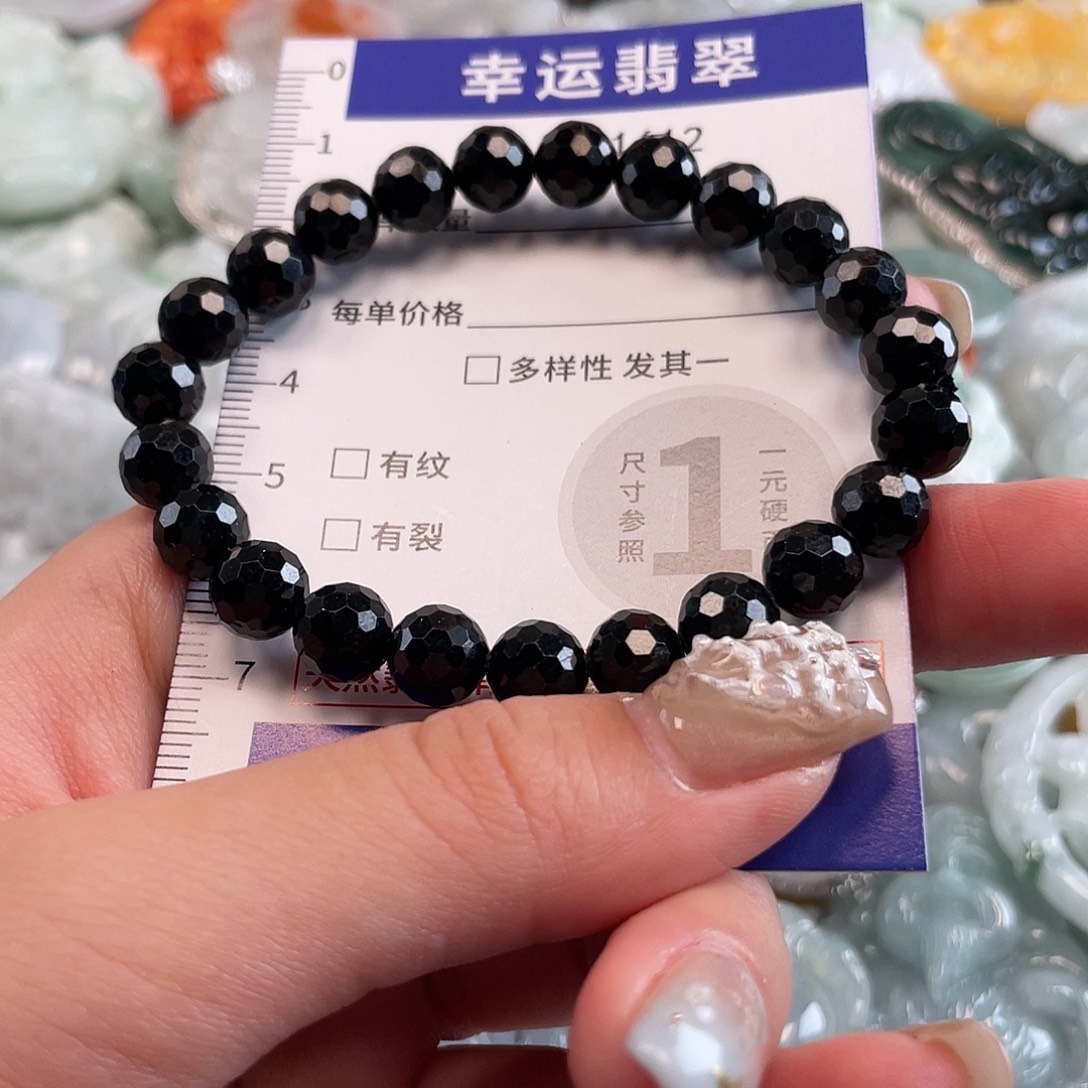 翡翠未镶嵌颈饰1612