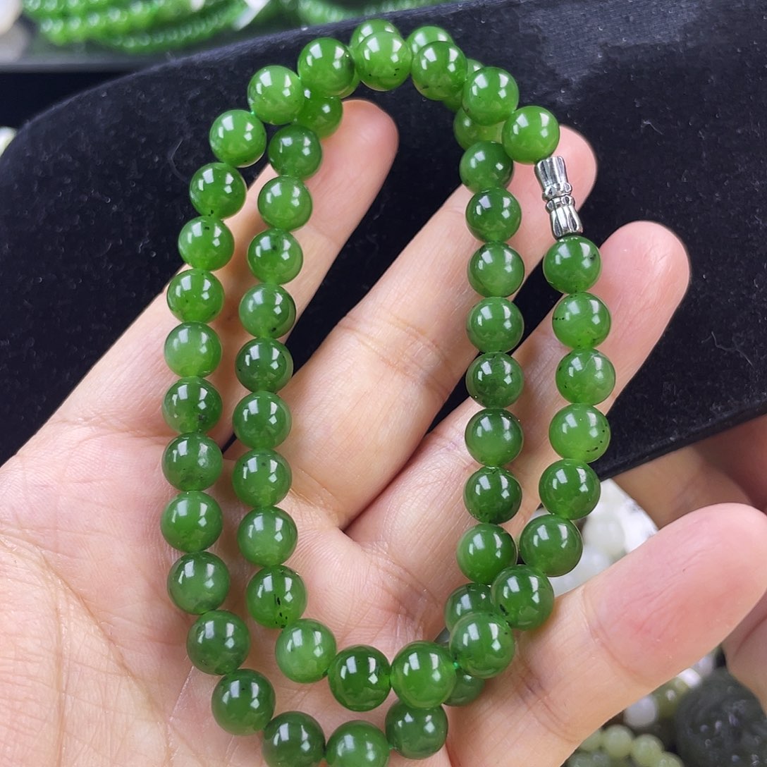 和田玉（碧玉）未镶嵌手链