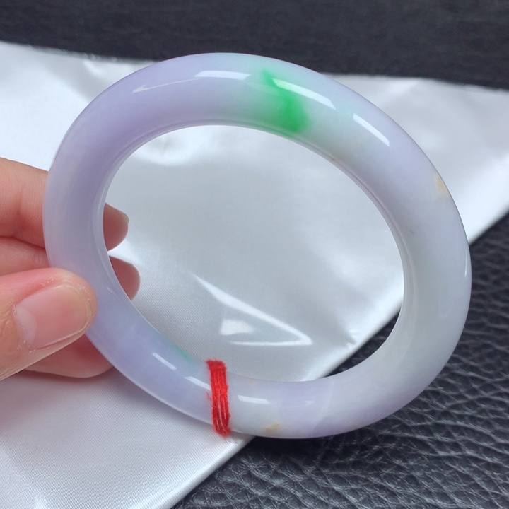 翡翠手镯（圆镯）未镶嵌