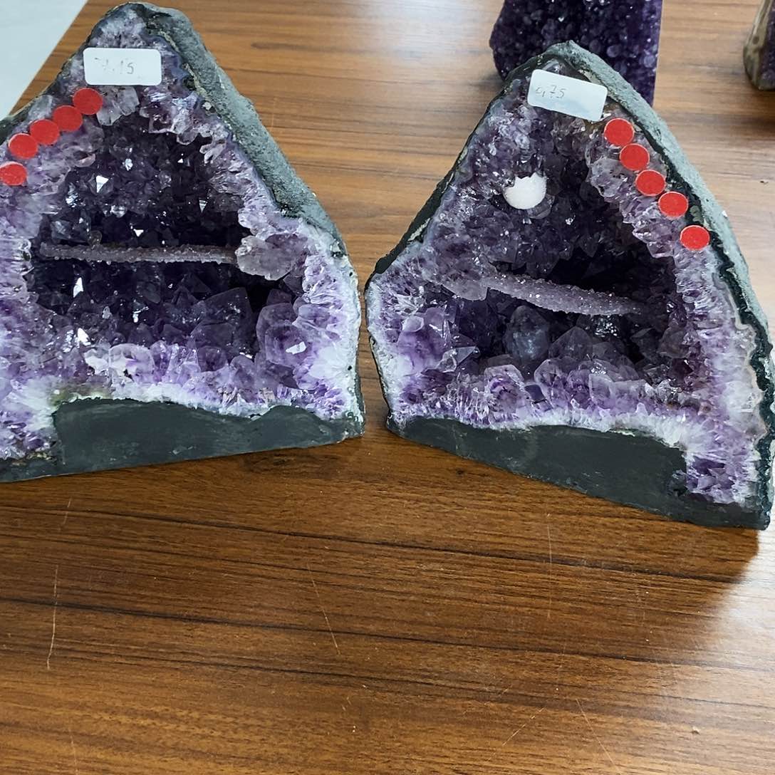 未镶嵌水晶大型摆件（非配饰）