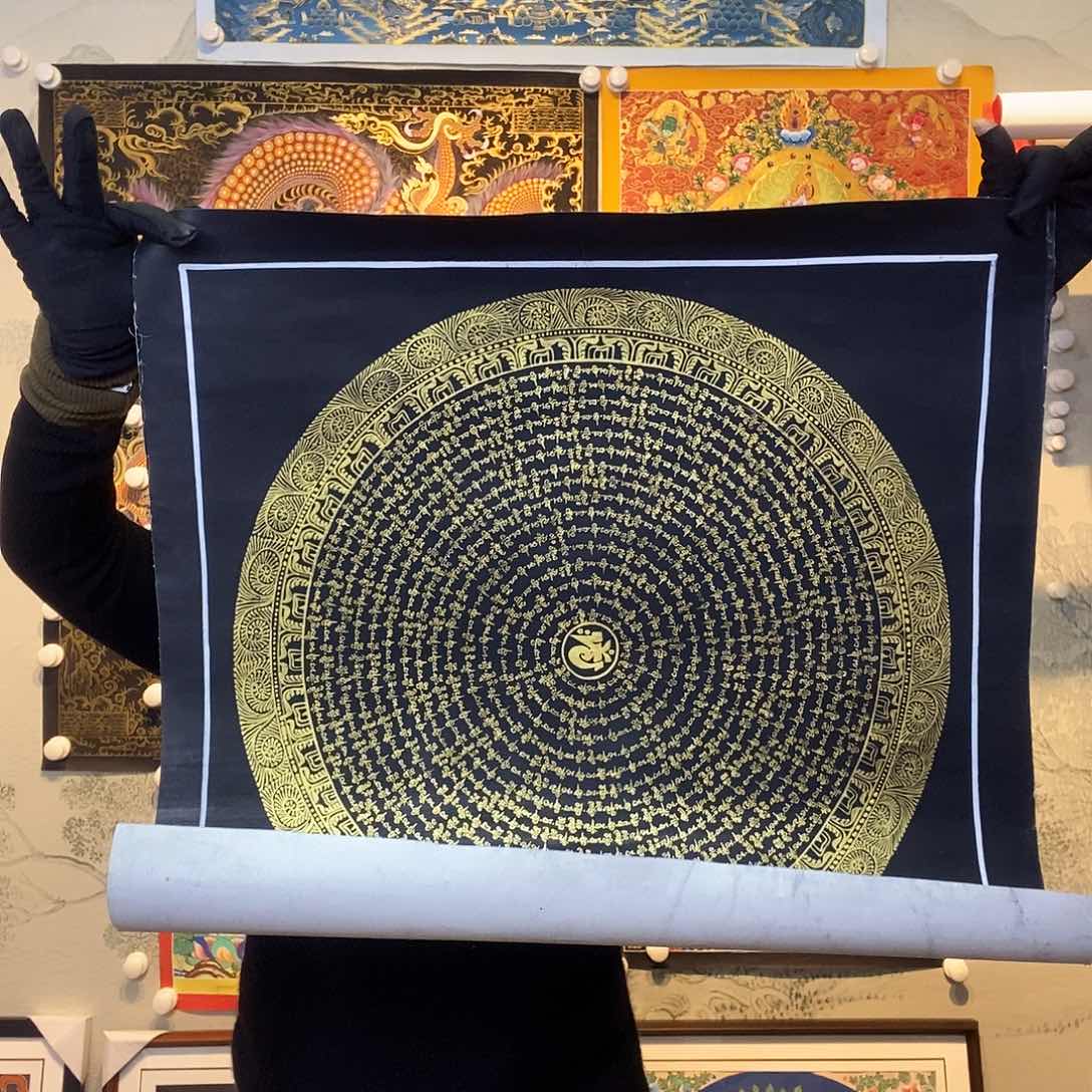 卷轴画纯手绘六字真言唐卡50厘米左右