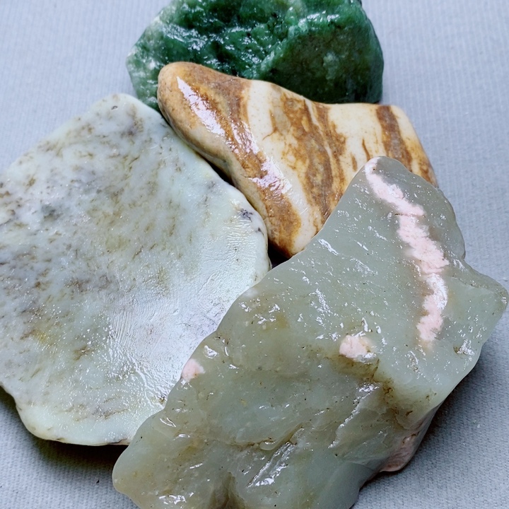 和田玉未镶嵌珠宝奇石