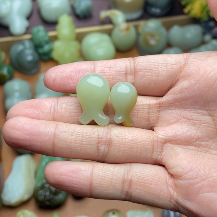 【闪购商品】颈饰未镶嵌和田玉加****.