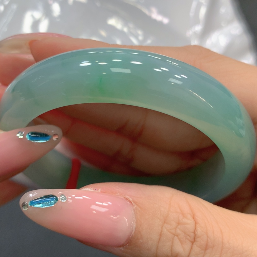 【闪购商品】翡翠手镯未镶嵌翡翠
