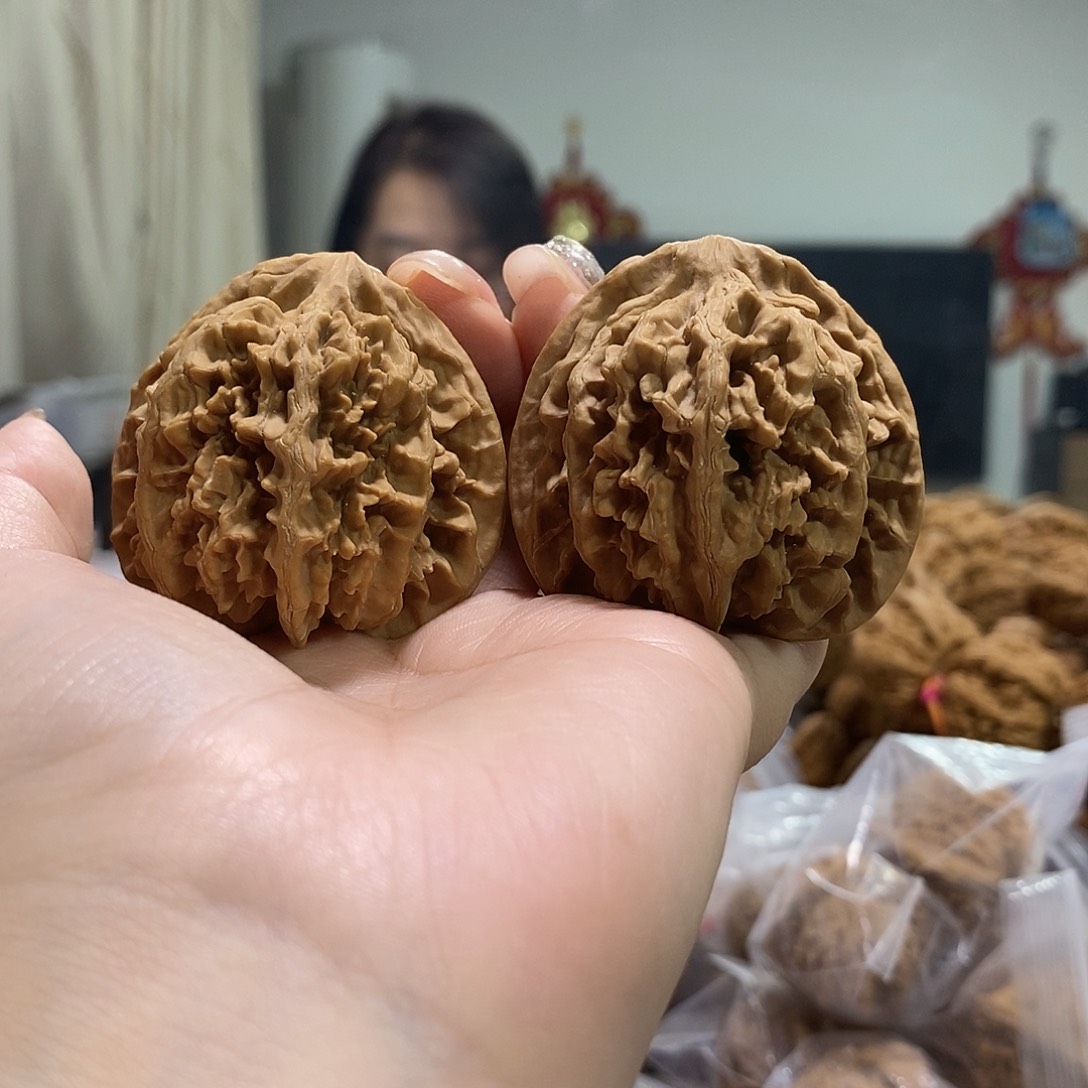 把件文玩核桃47状元冠有修