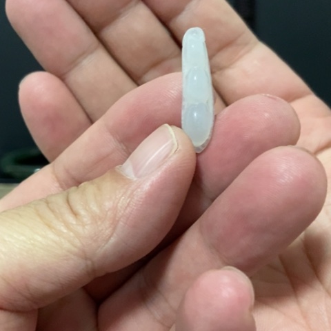 翡翠颈饰未镶嵌豆子