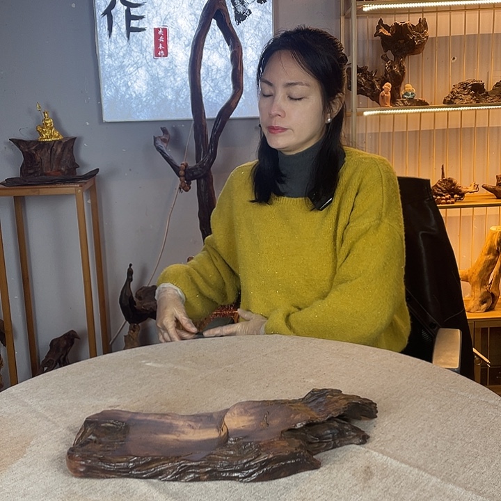 昵***柠纯天然原木手工制作