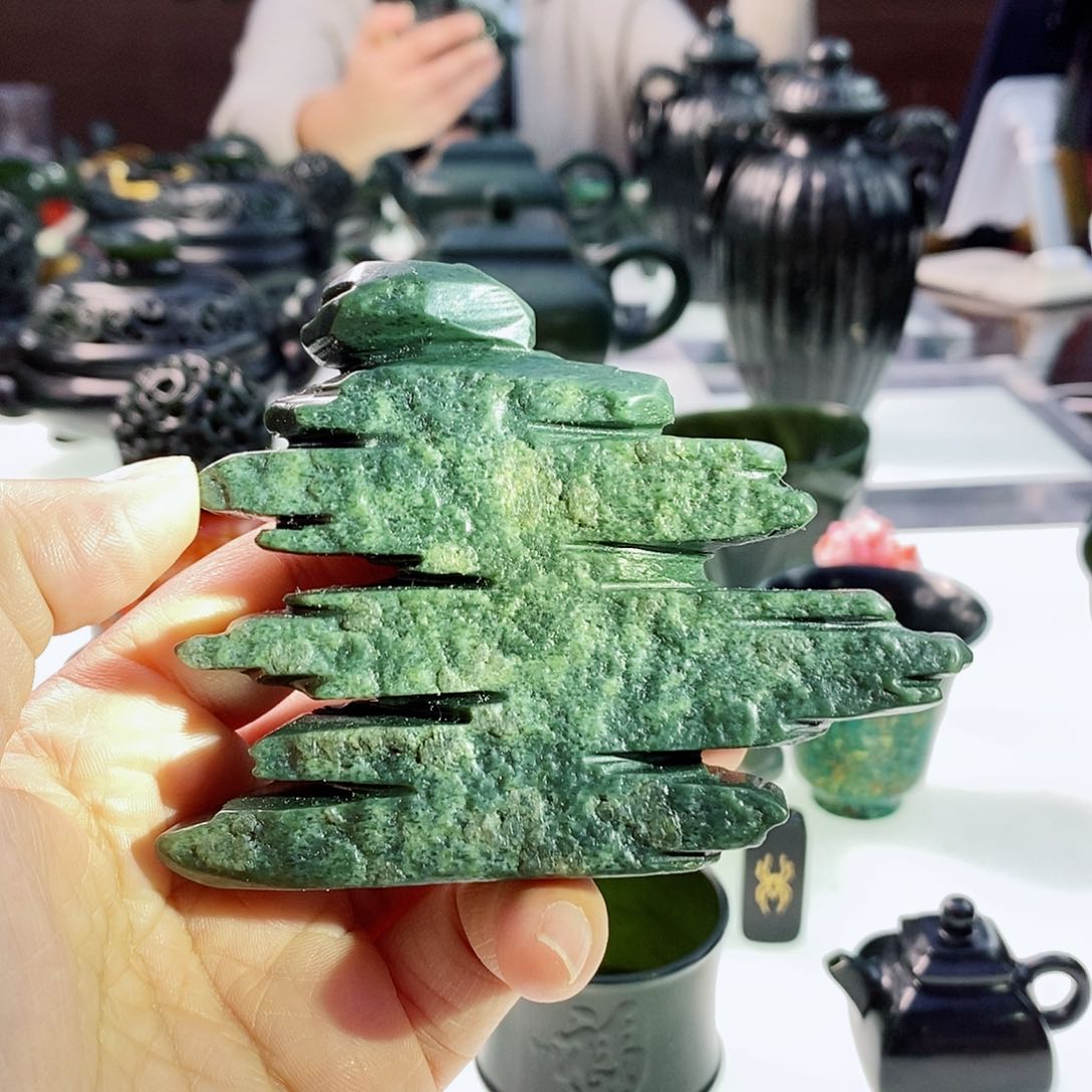 和田玉（青玉）摆件未镶嵌