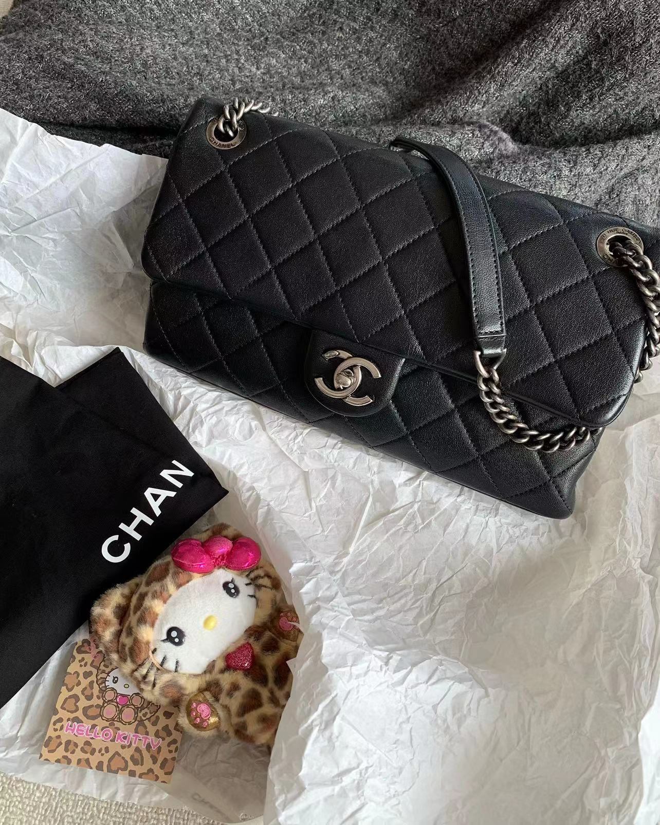 95新 Chanel/香奈儿 代卖服务！黑银限定cf中号包 26cm 18460381