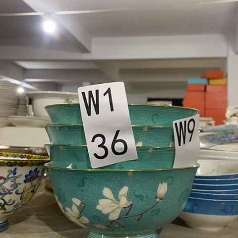 瓷四个面碗六寸w136