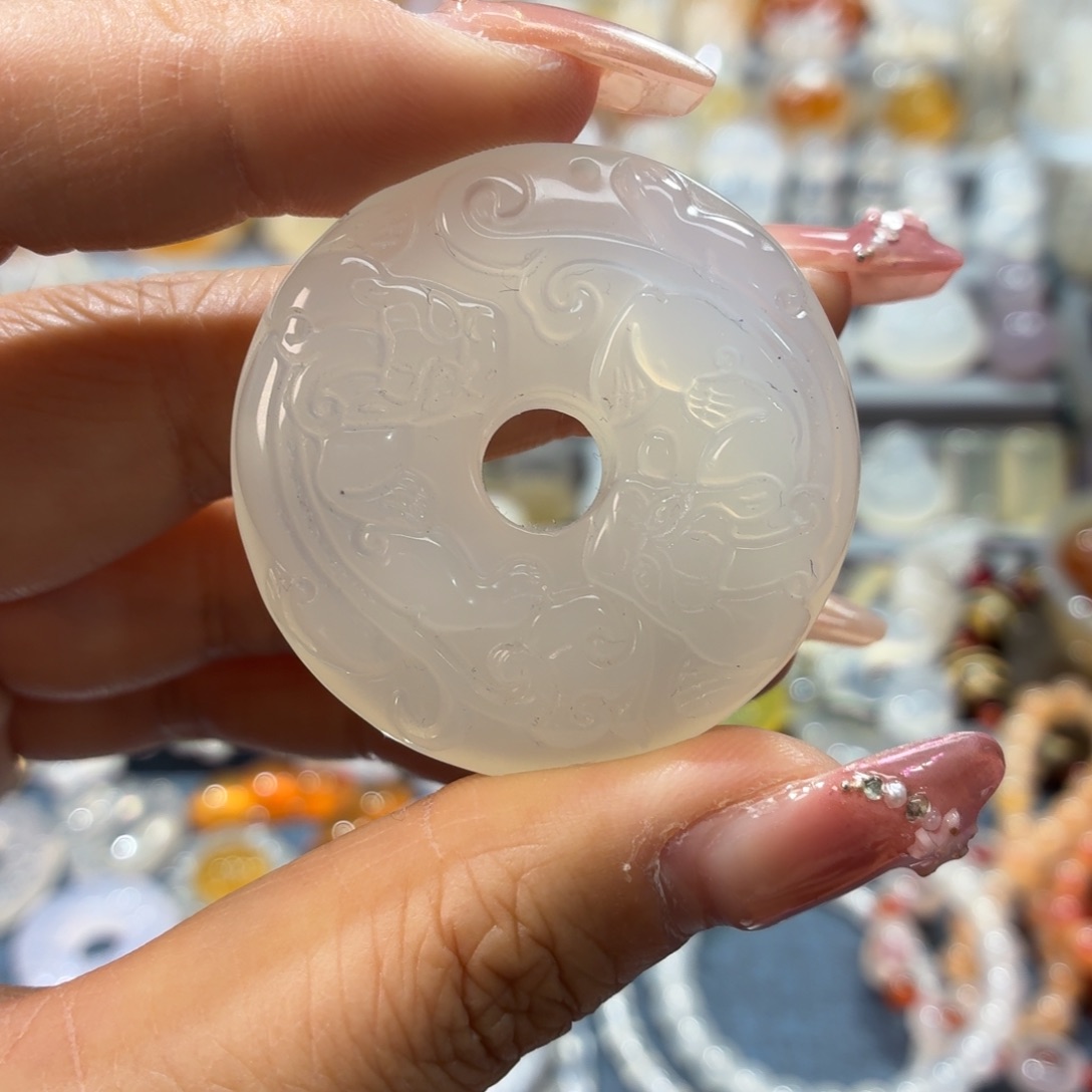 玛瑙/玉髓未镶嵌吊坠(不含链)