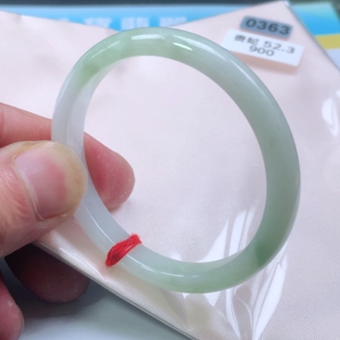 翡翠手镯（贵妃镯）未镶嵌0363号