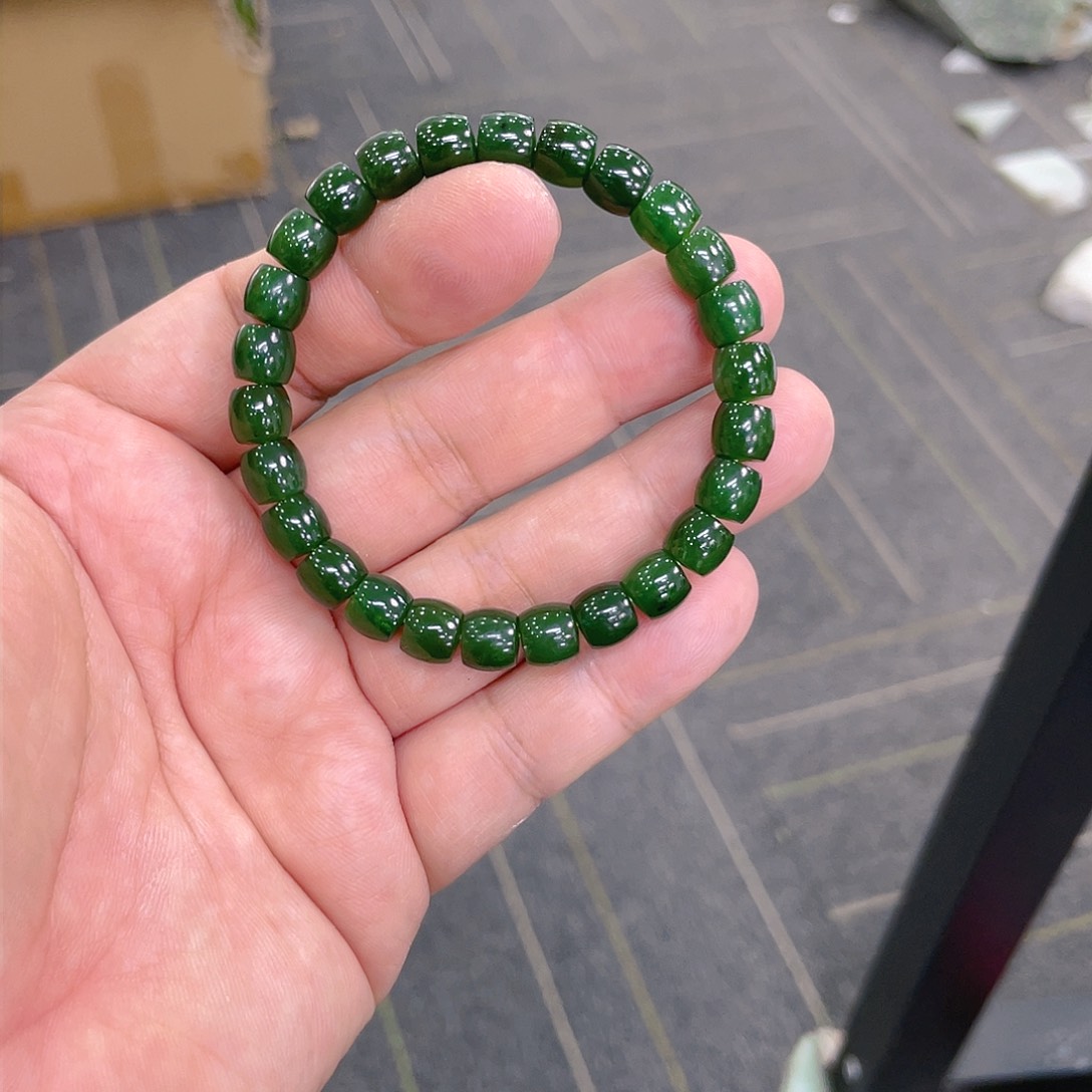 和田玉（碧玉）手链未镶嵌