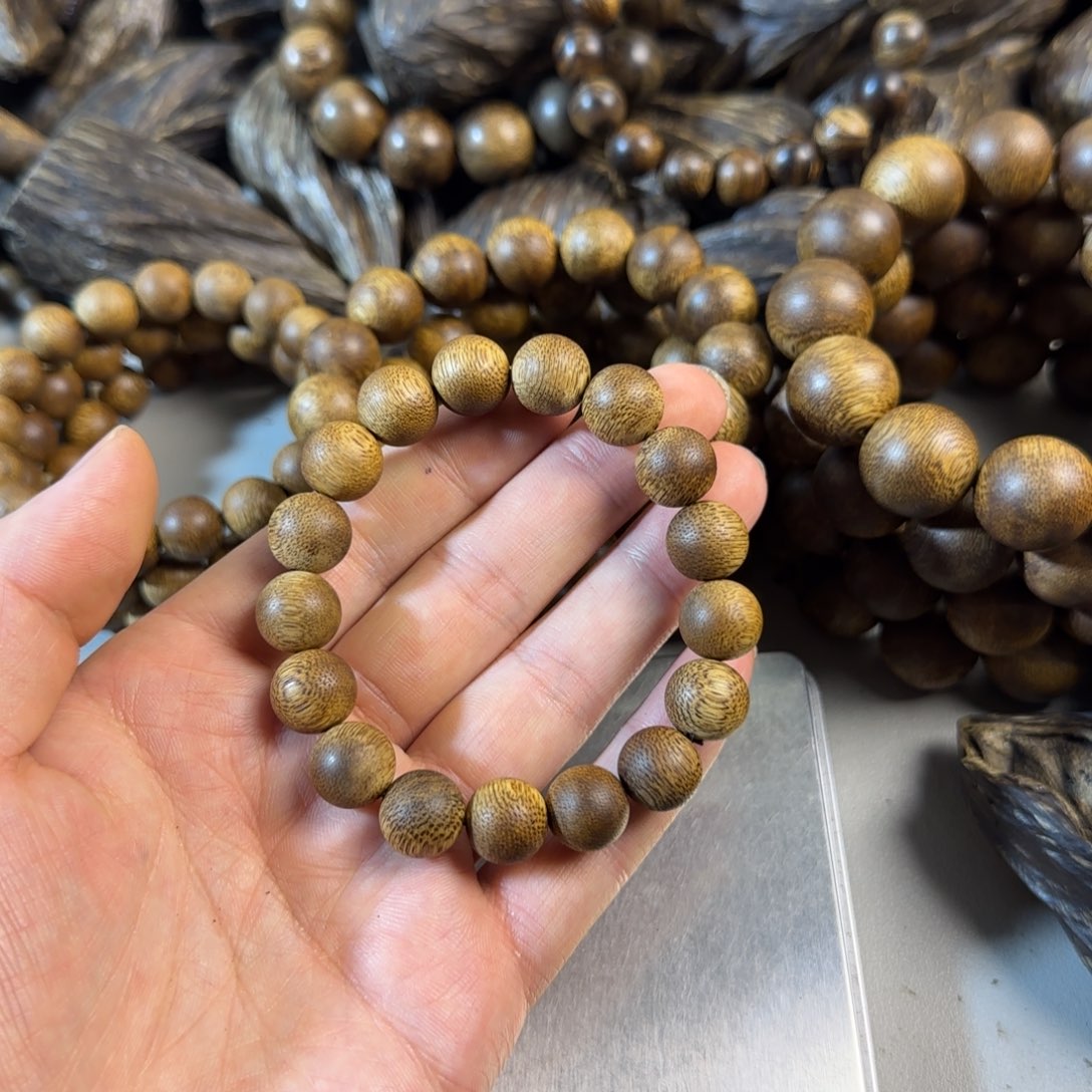 沉香沉香碎屑芽庄沉香1.3尺寸