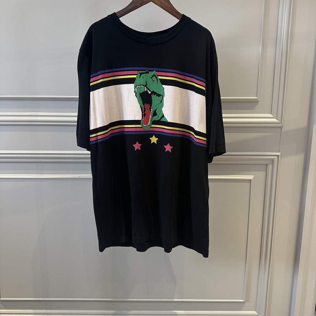 95新 YSL/圣罗兰 圣罗兰黑色T恤/M码/95新/NBY10585