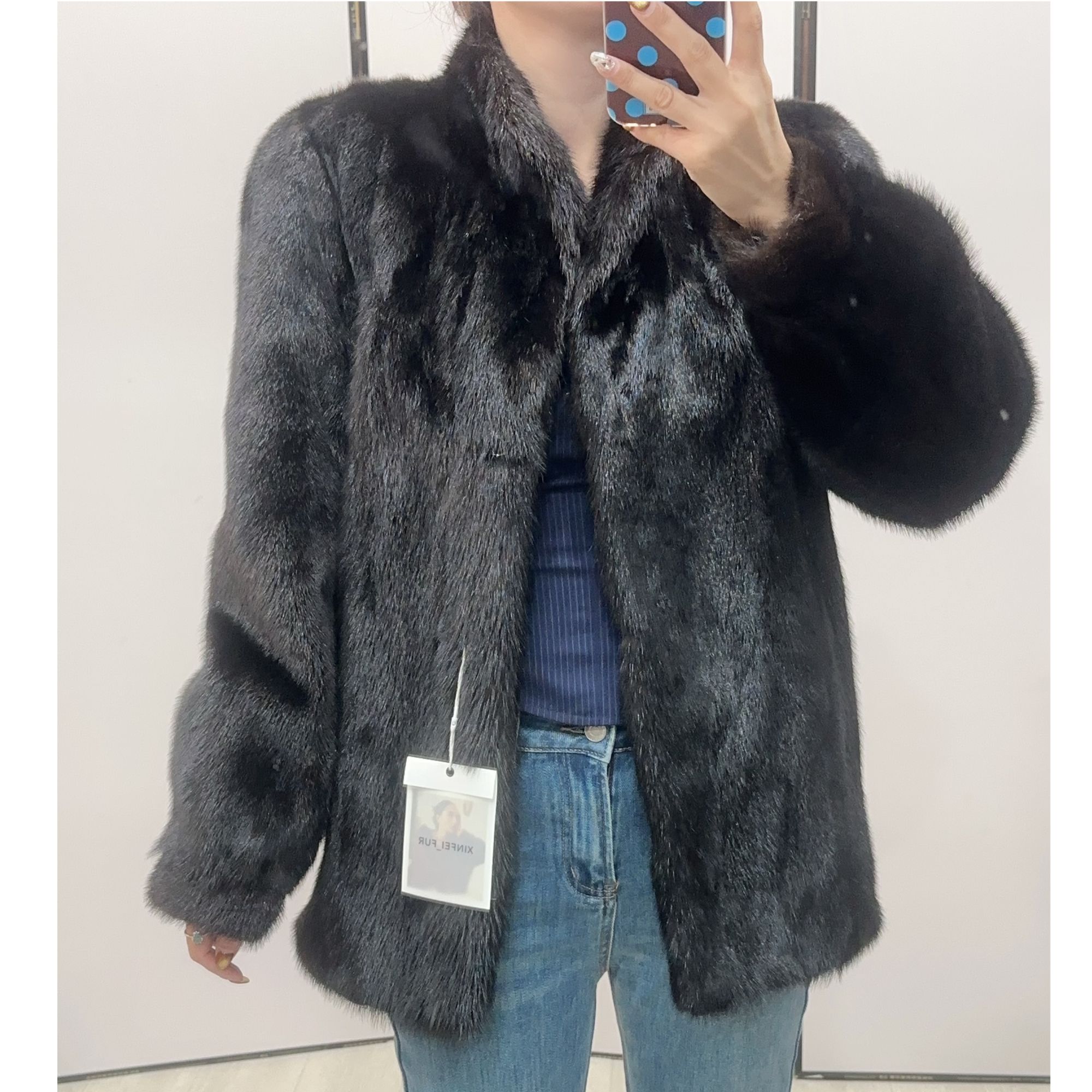 B196，S，黑色立领收口袖水貂外套