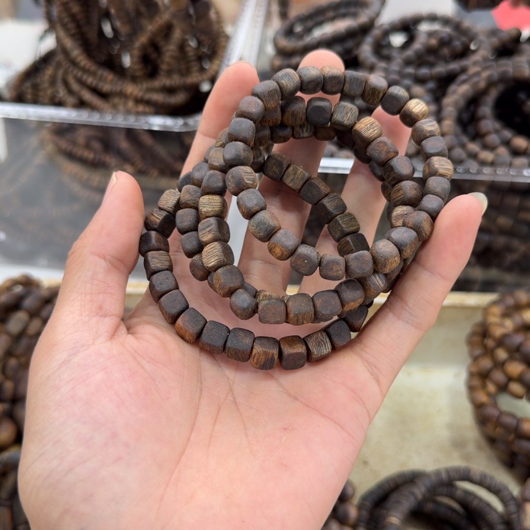 沉香碎屑沉香单圈大方糖5克多样性发一