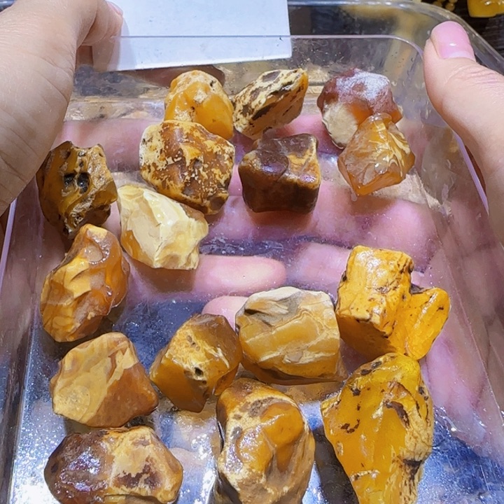 未镶嵌定制琥珀蜜蜡