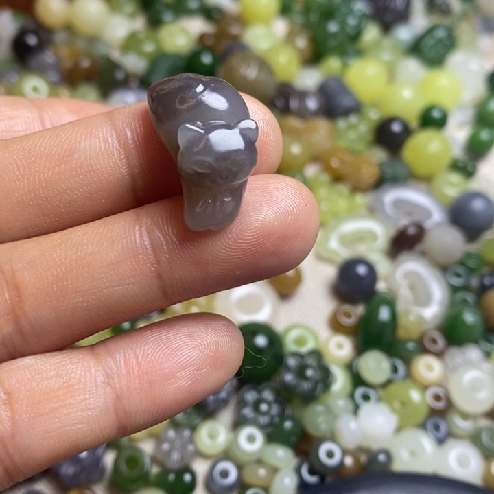 和田玉（糖玉）配件未镶嵌