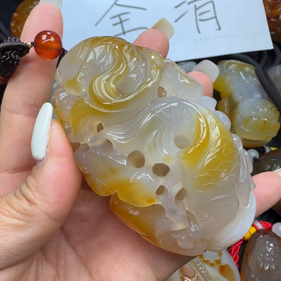 用***乐玛瑙/玉髓合金手把件