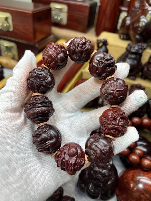 湘工雕刻2.5龙九子手串