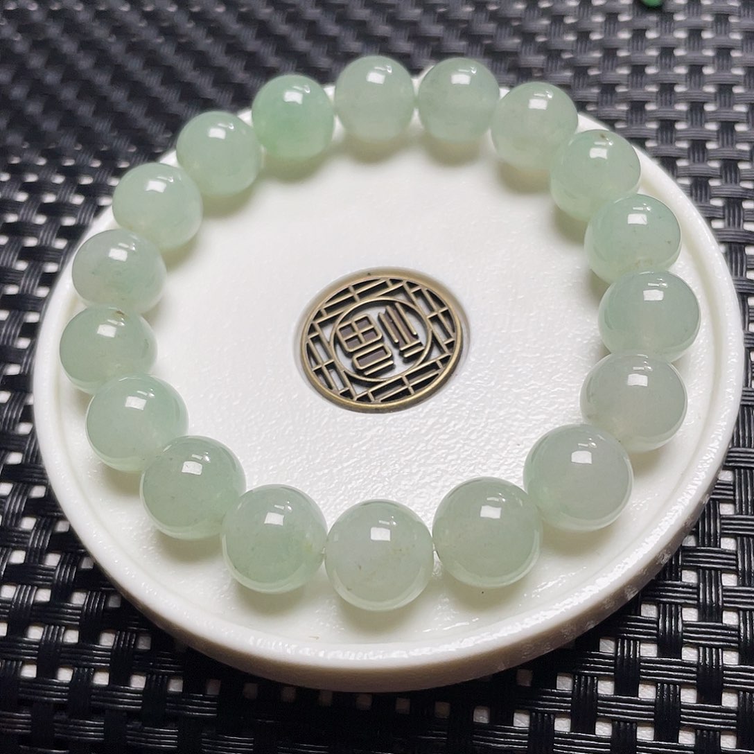 翡翠吊坠(不含链)未镶嵌卡10.7