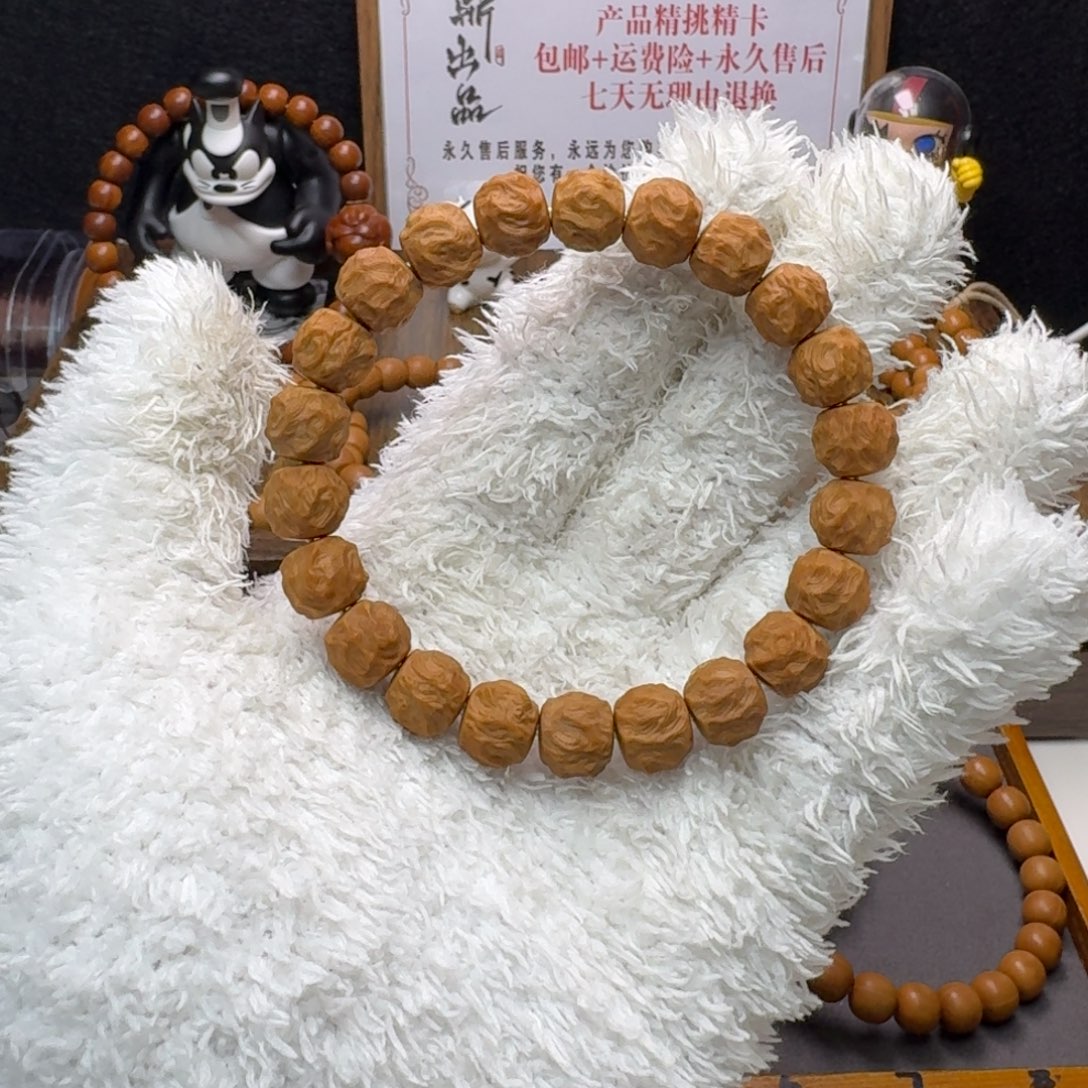 猴头核桃吊坠龙蛇之变