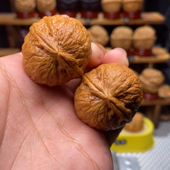 文玩核桃吊坠胖头陀22