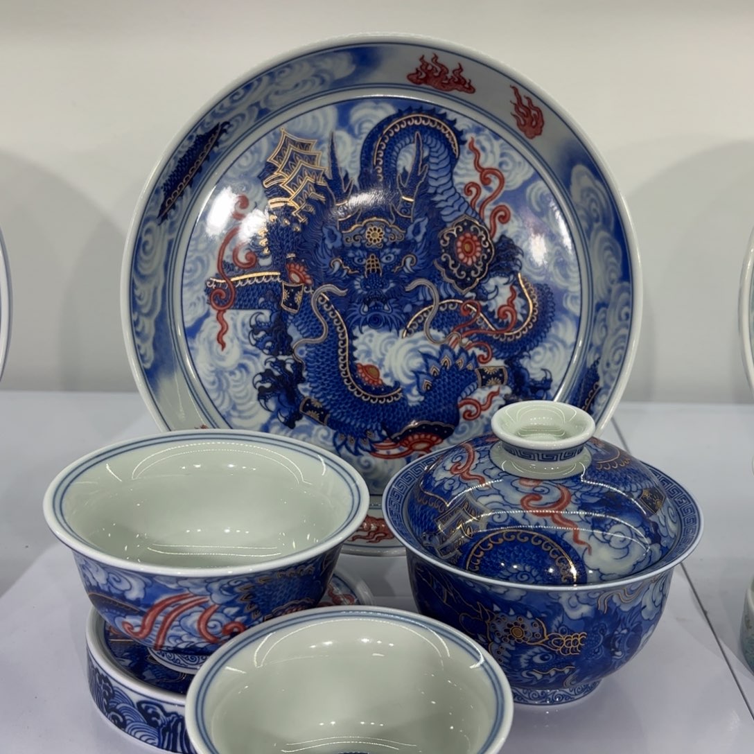 《***哥景德镇陶瓷五件套