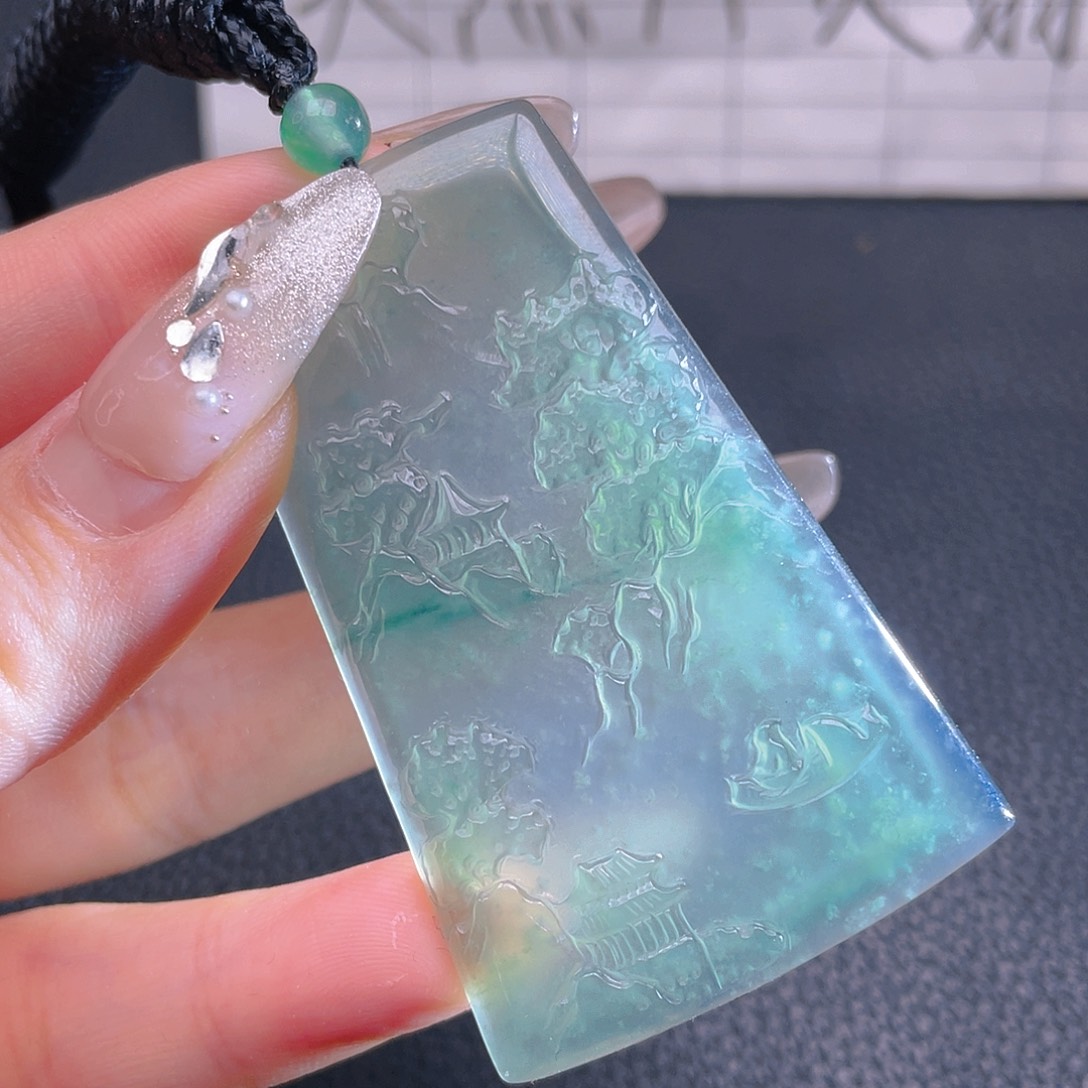 翡翠颈饰未镶嵌8888888888888